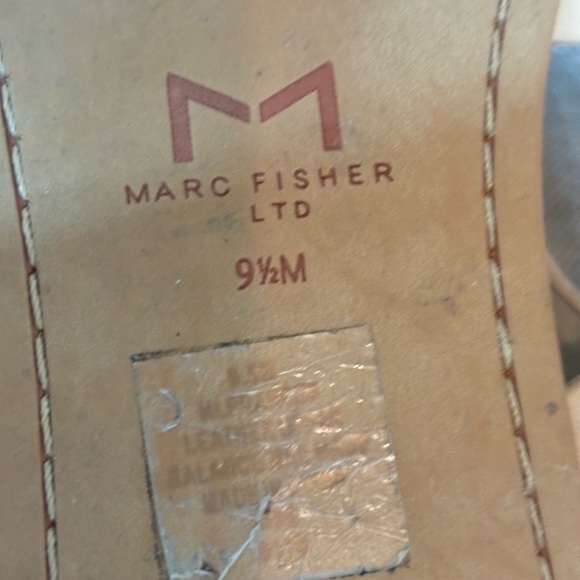 MARC FISHER LTD Prancer Studded Round Sandals Size 9.5 - Picture 6 of 6